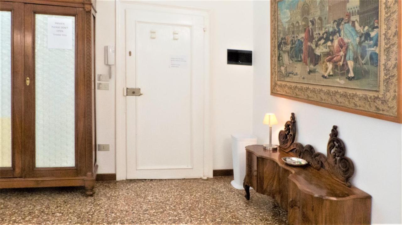 Venezianamente Apartments - Venice City Centre Buitenkant foto